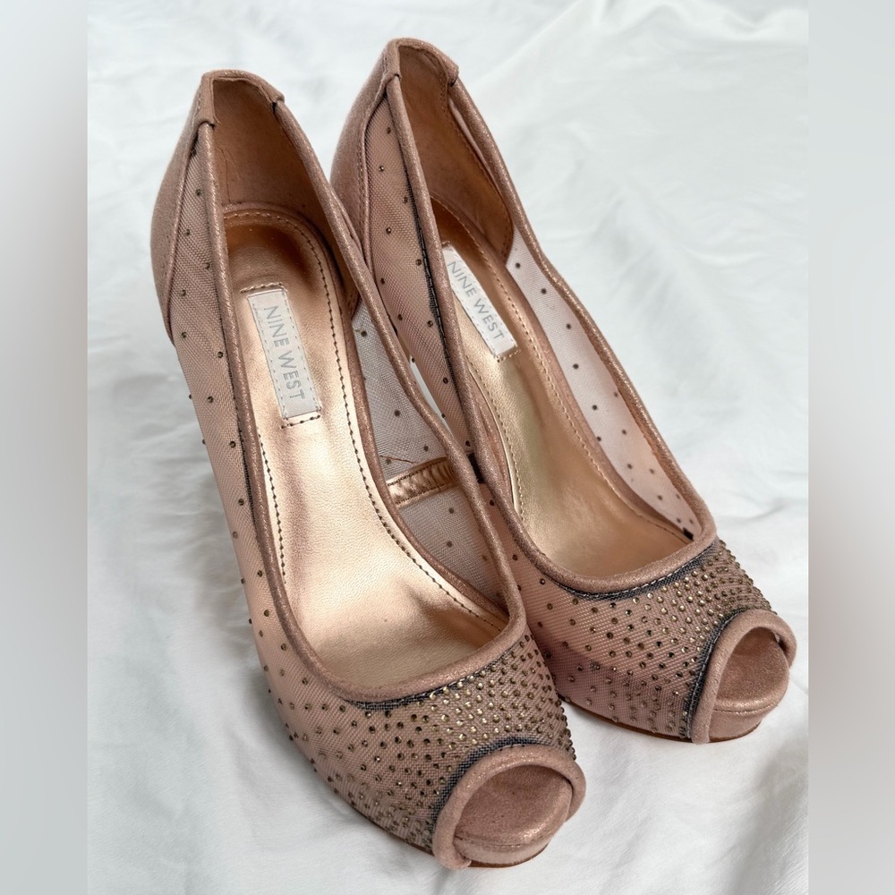 Nine West Hizzie Mesh Rhinestone Pumps | Light Natural  Women’s 6 | New in Box